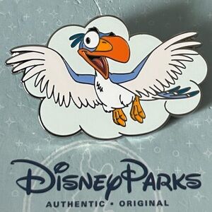 Disney Parks Zazu Bird Lion King Fantasy Flights Mystery Pin